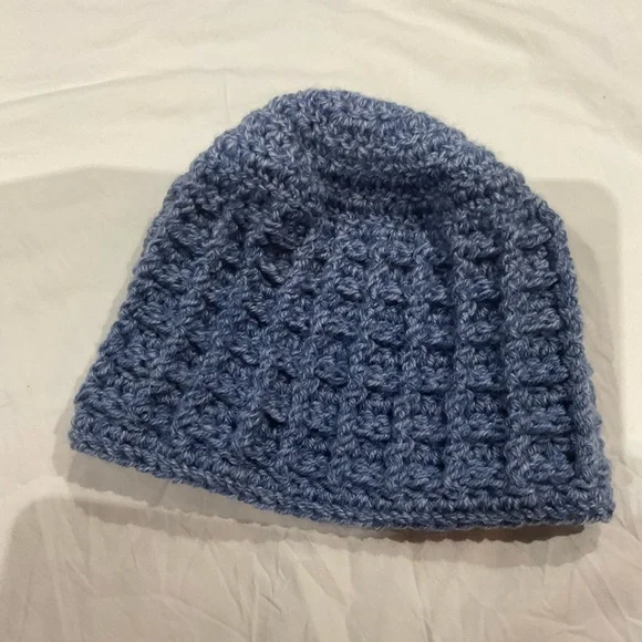 ❌FINAL PRICE❌ Chunky Hand Crocheted Hat - Unisex - Picture 1 of 2